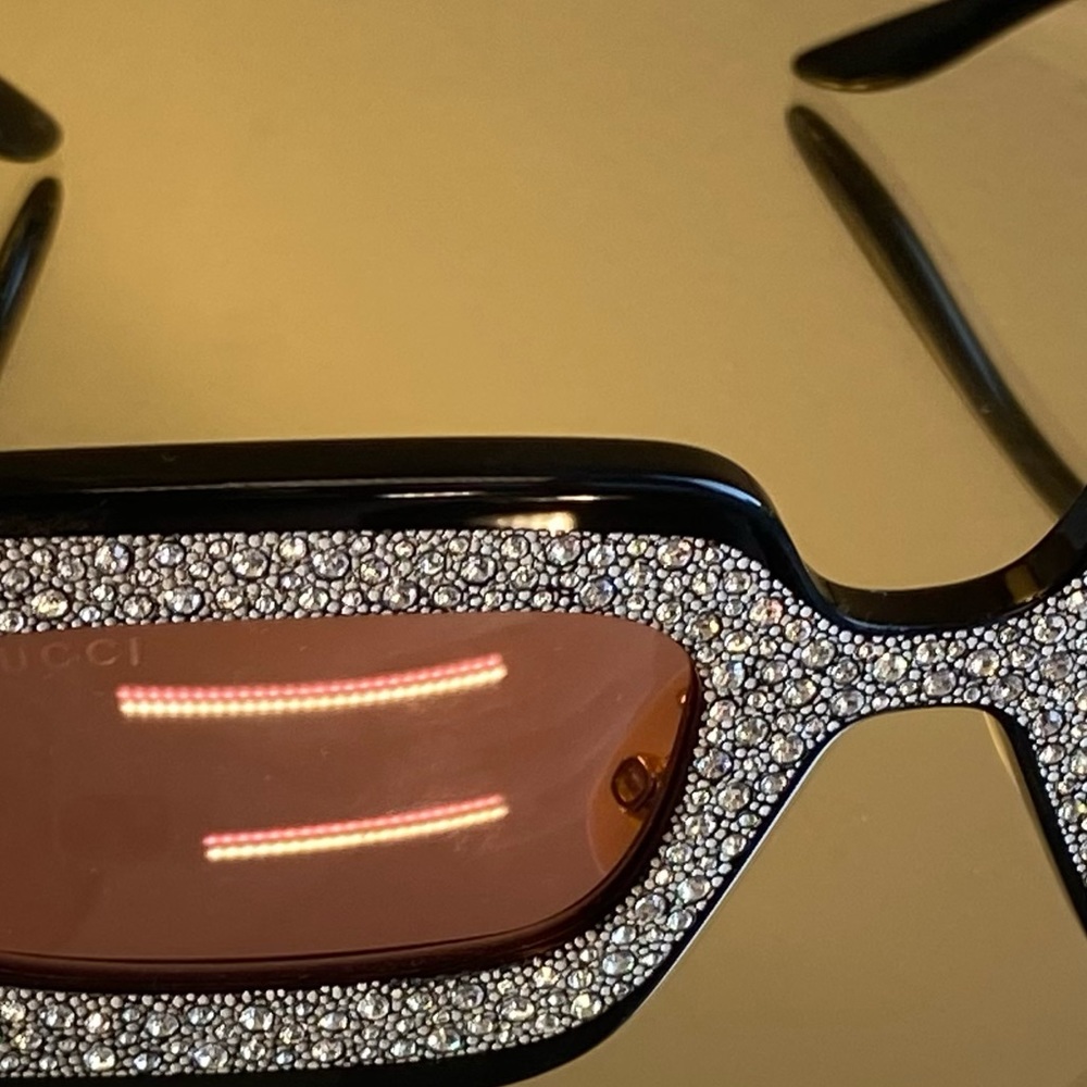 New Gucci Black Embellished Rectangular Frame Sunglasses - Picture 14 of 15